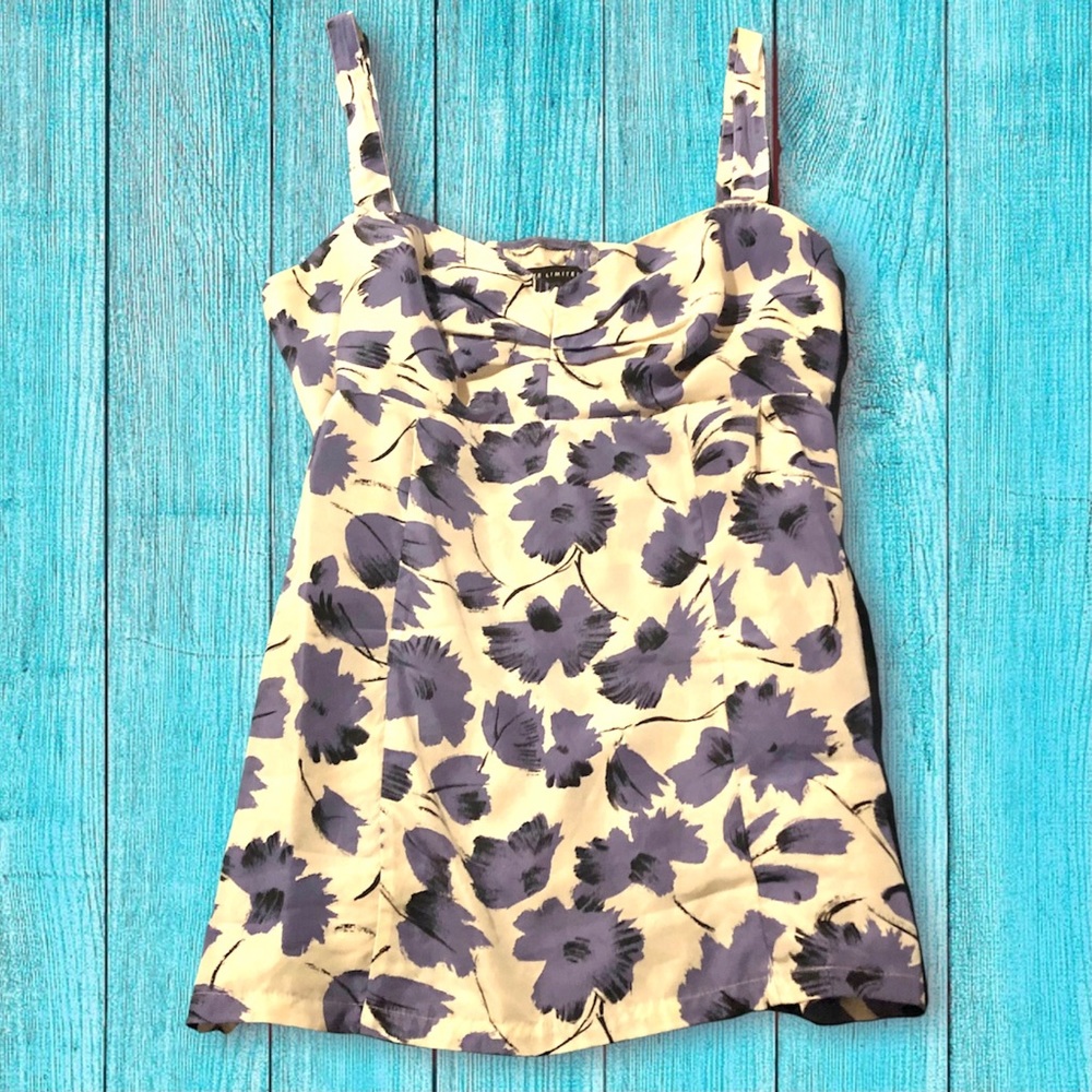 🛍 3/$15 Silky The Limited Floral Print Blouse Size M